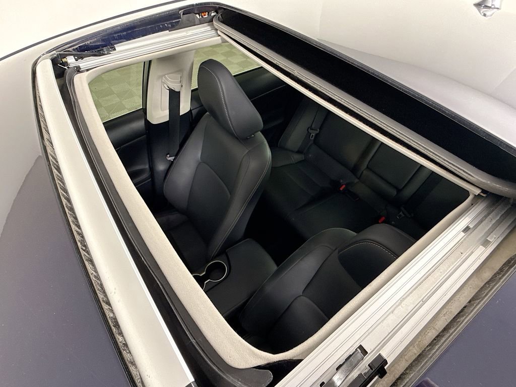 Used 2017 Lexus IS 200t image 21