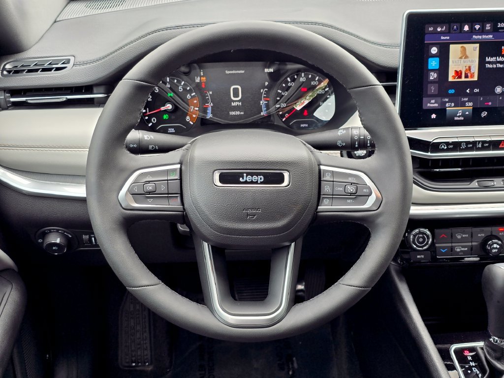 Used 2024 Jeep Compass Limited AWD/4WD image 8
