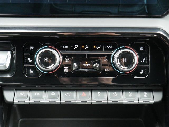 Used 2023 GMC Sierra 1500 AT4X image 24