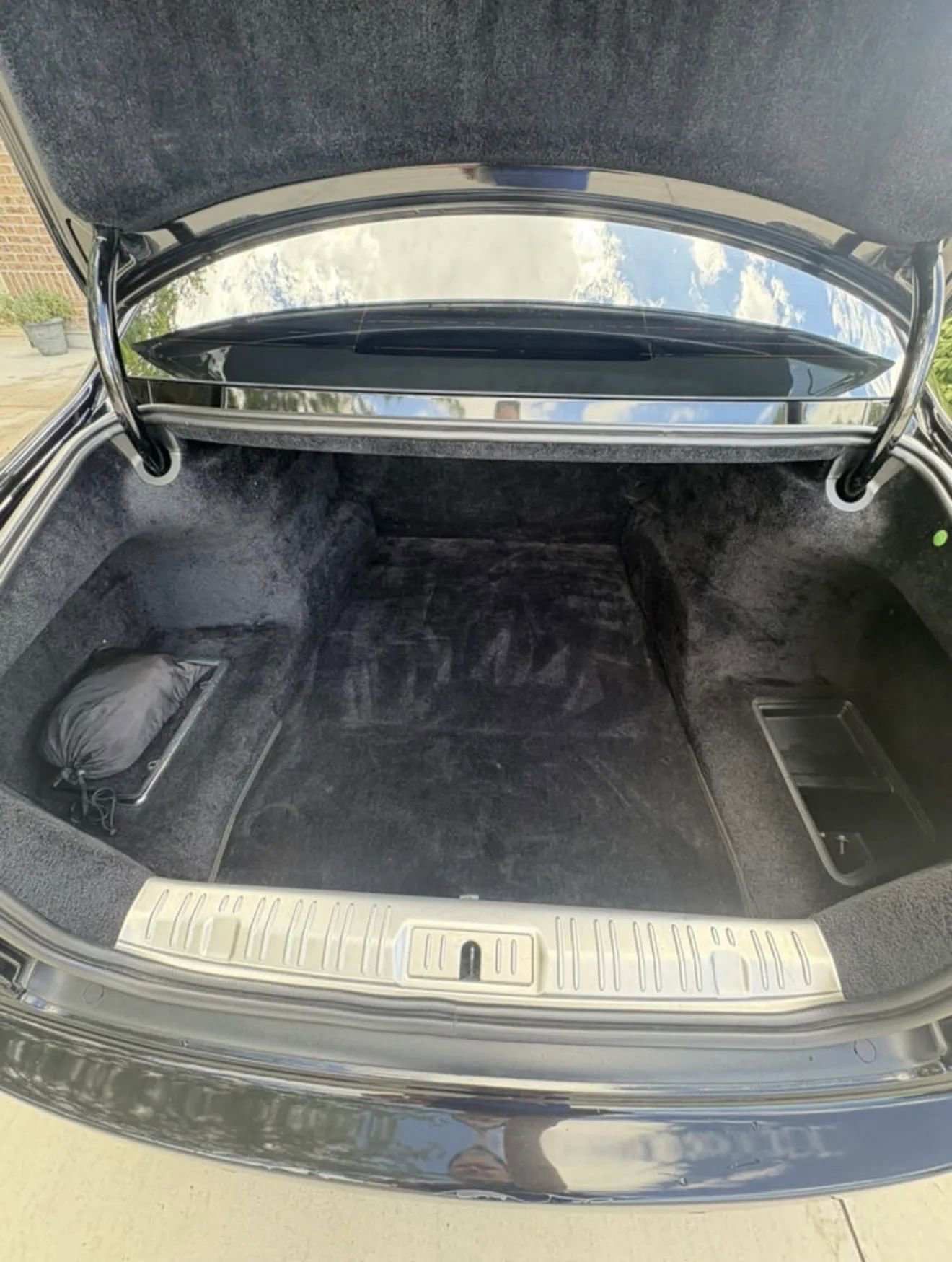 Used 2011 Rolls-Royce Ghost image 20