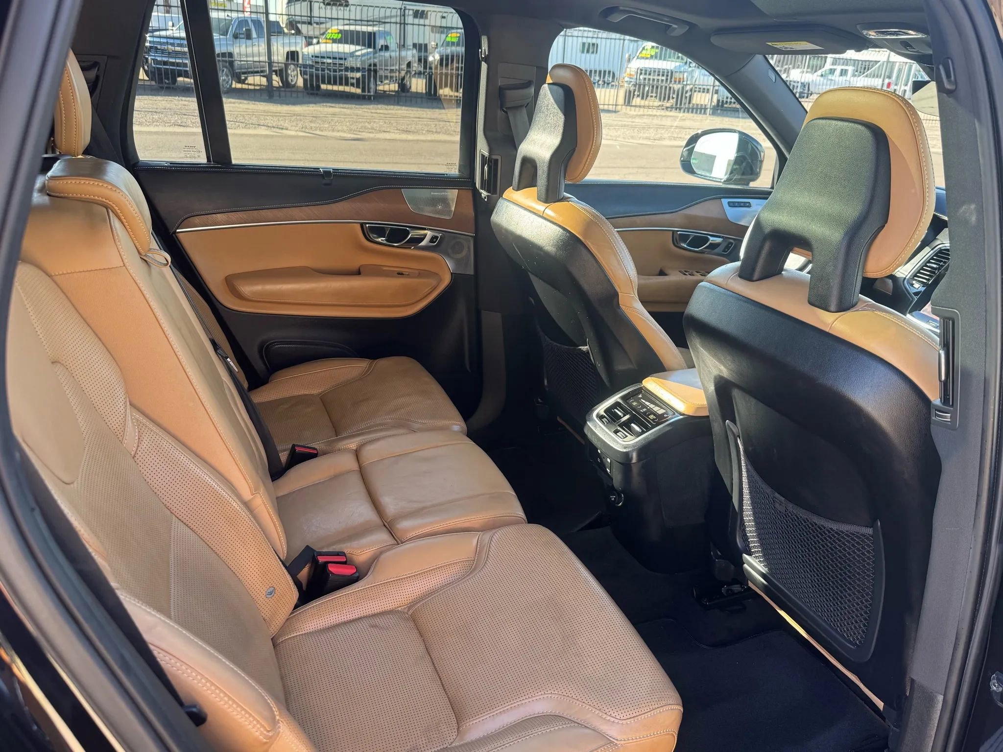 Used 2016 Volvo XC90 T6 image 7