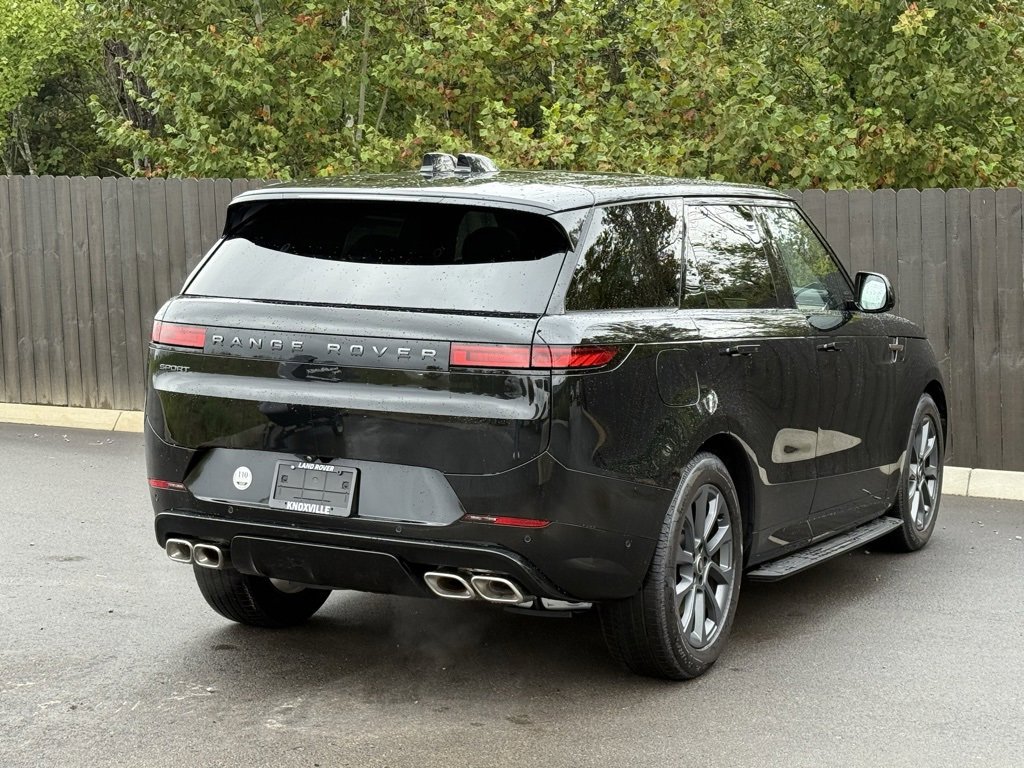 New 2025 Land Rover Range Rover Sport Dynamic SE image 5