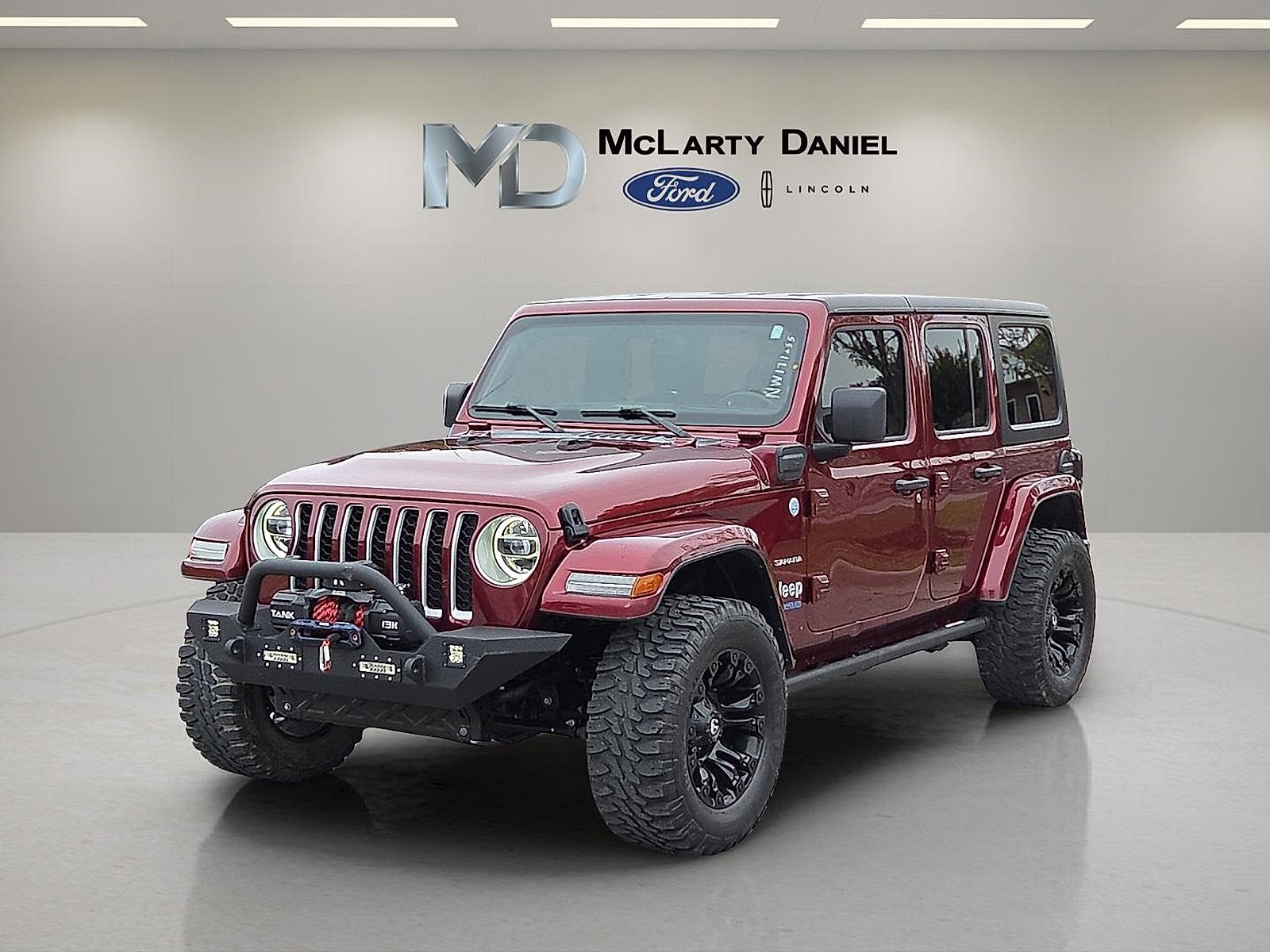 Used 2022 Jeep Wrangler Unlimited Sahara w/ Cold Weather Group image 2