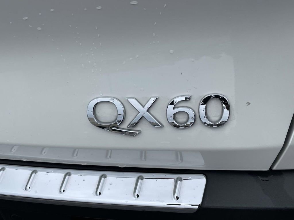 Used 2025 INFINITI QX60 Autograph w/ Cargo Package image 8