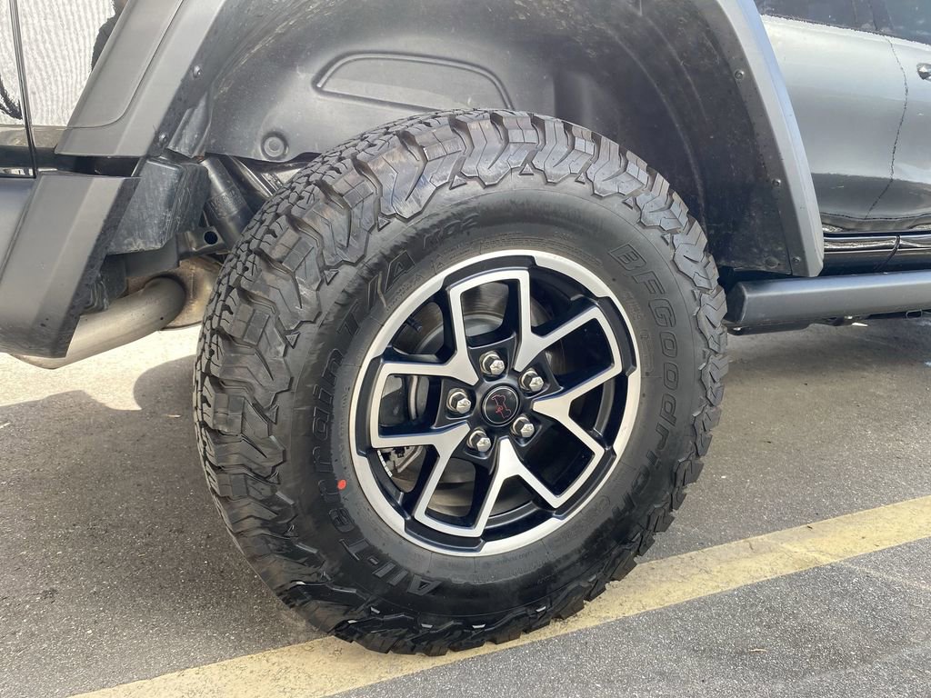 Used 2026 Jeep Wrangler Unlimited Rubicon w/ Technology Group AWD/4WD image 21