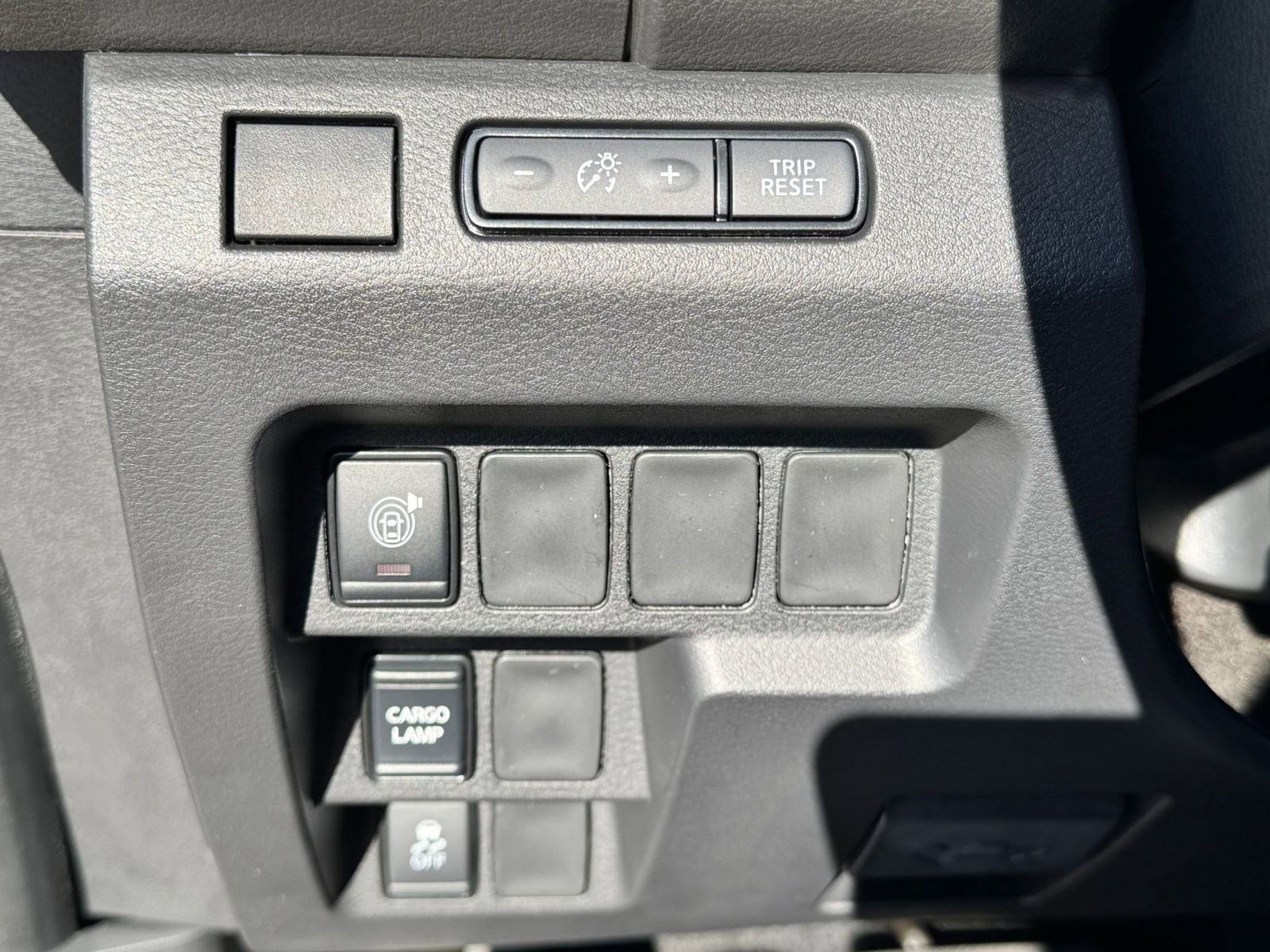 New 2026 Nissan Frontier SV image 14