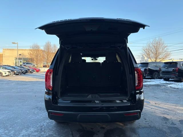 Used 2021 GMC Yukon AT4 w/ Rear Media and Nav Package image 6