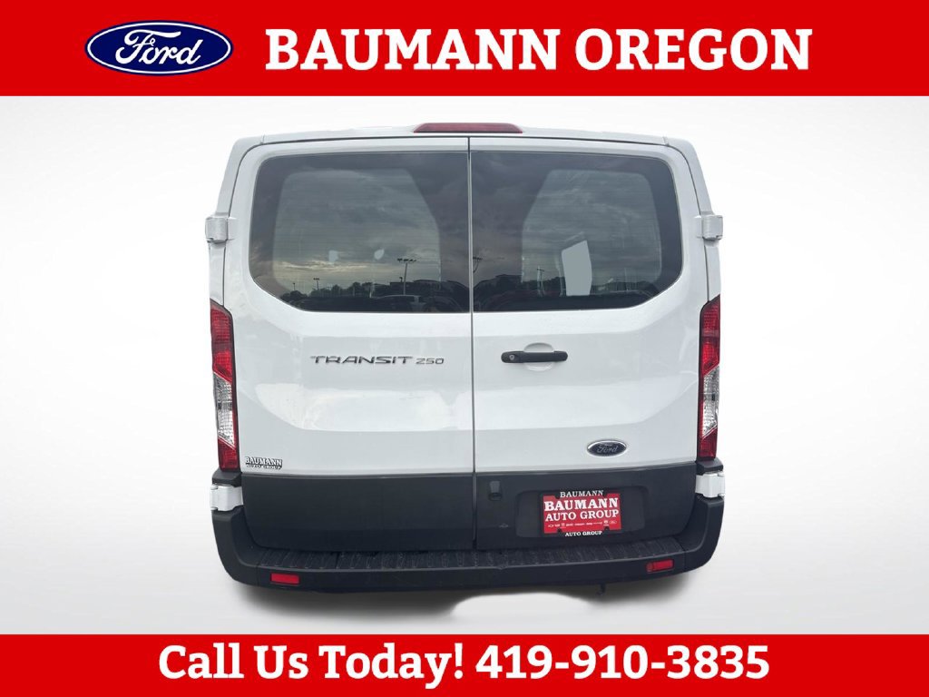 Used 2025 Ford Transit 250 Low Roof w/ Exterior Upgrade Package RWD image 4