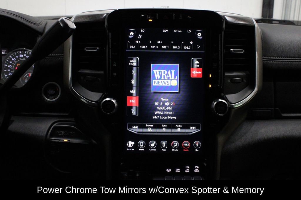 Used 2020 RAM 3500 Laramie image 30