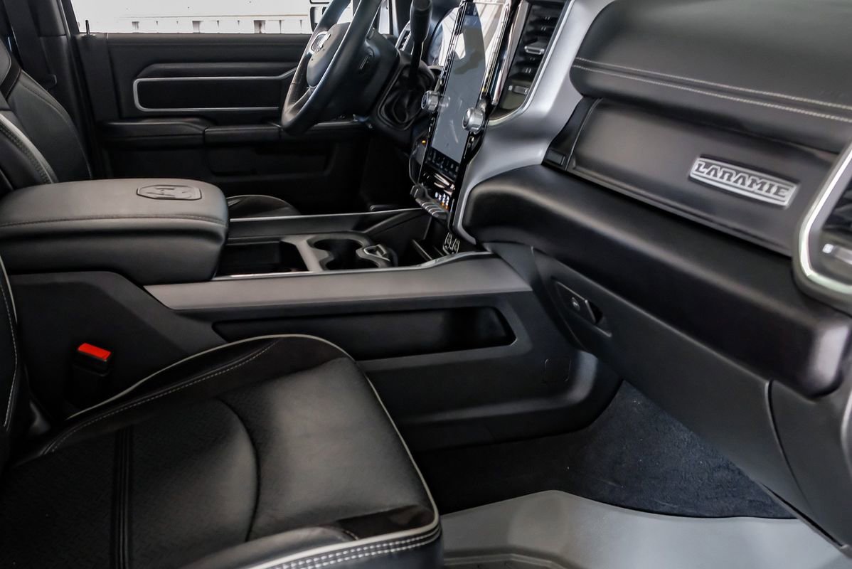 Used 2024 RAM 3500 Laramie w/ Night Edition image 12
