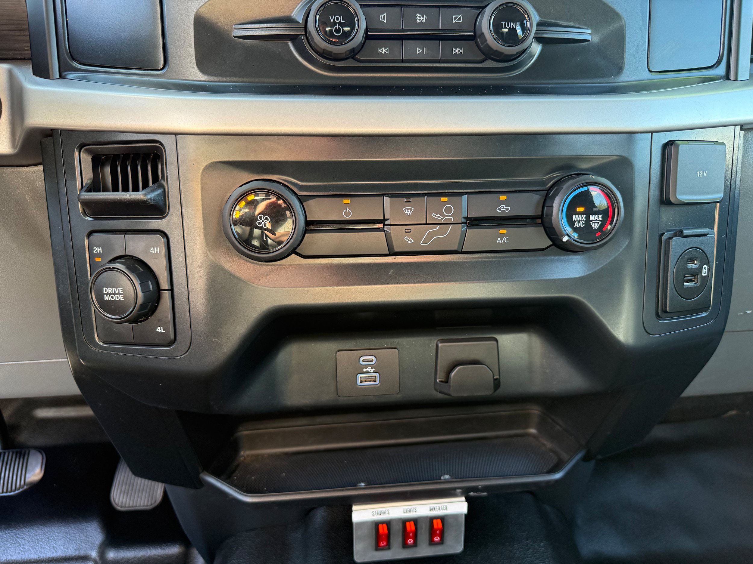 Used 2022 Ford F150 XL AWD/4WD image 17