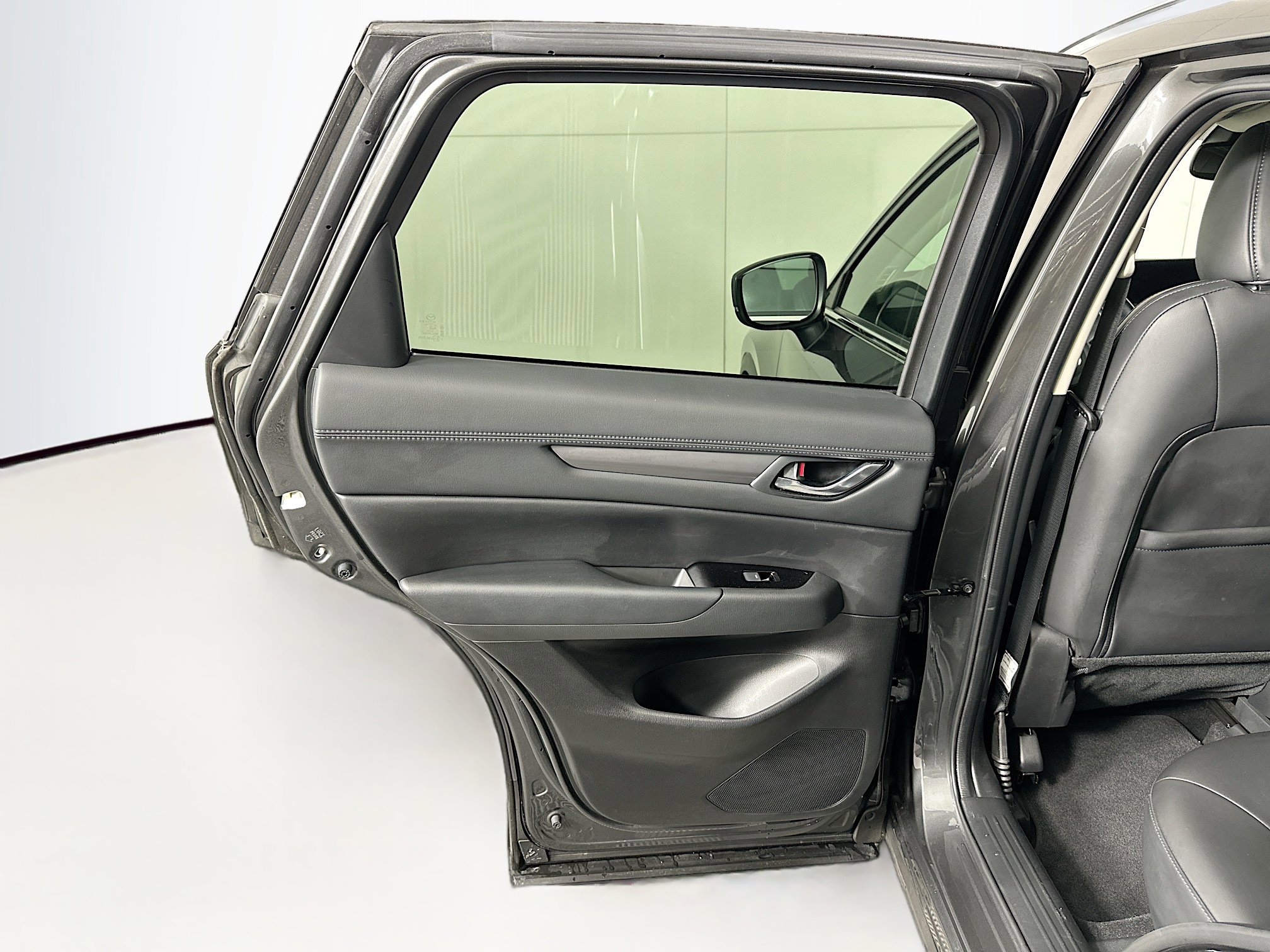 Used 2019 MAZDA CX-5 Touring image 27