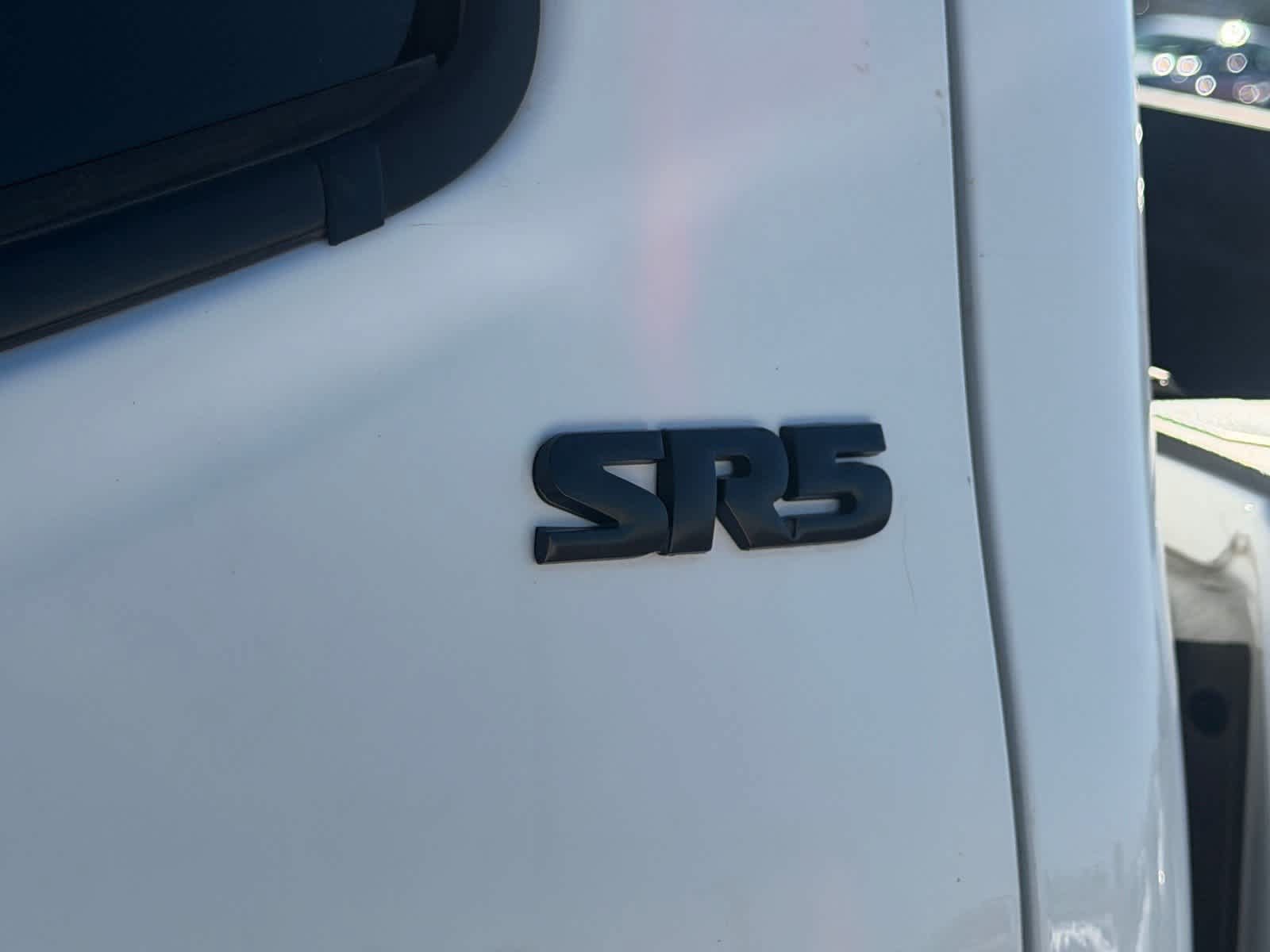 Used 2021 Toyota Tacoma SR5 AWD/4WD image 16