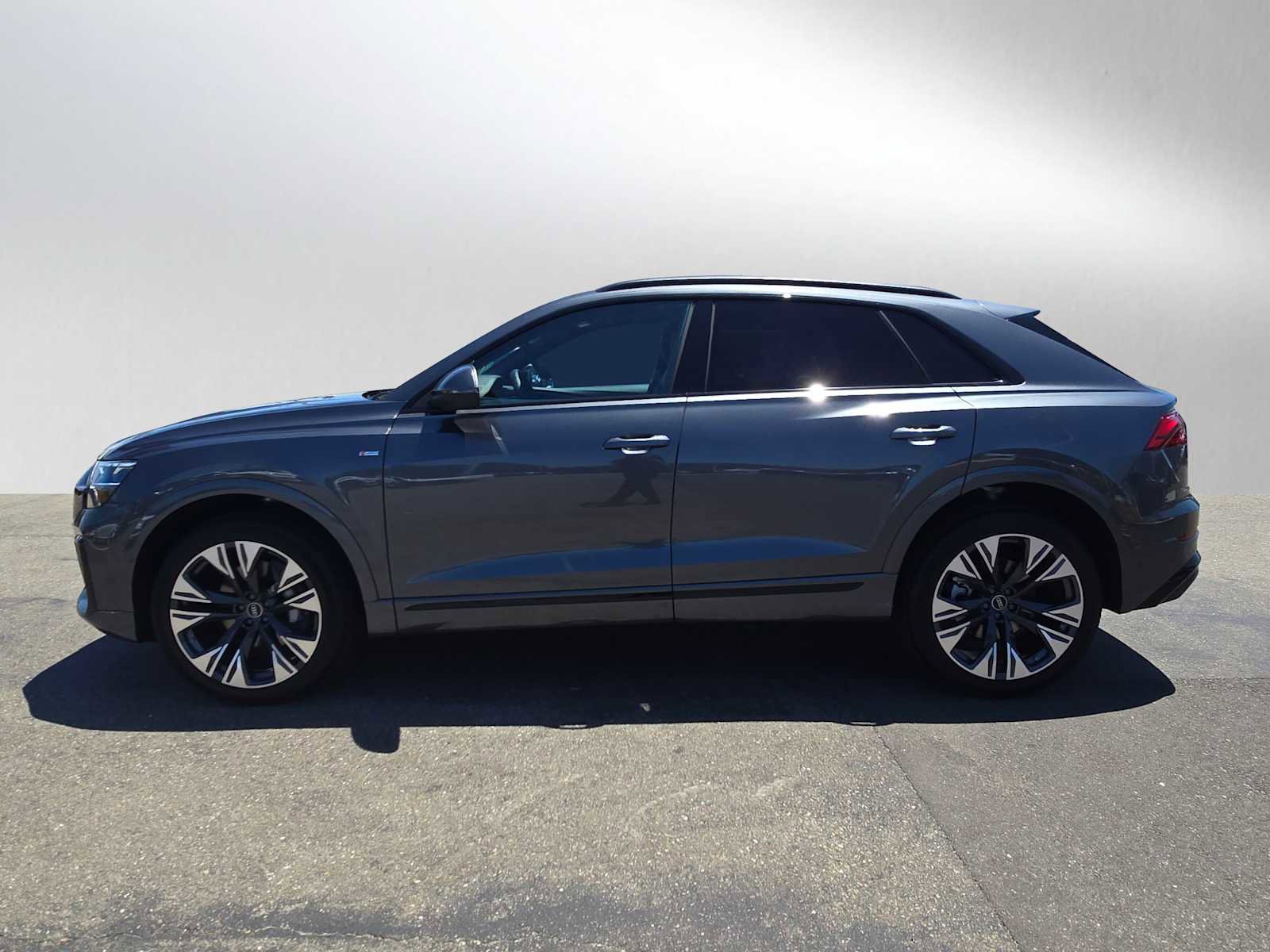 New 2025 Audi Q8 Premium Plus image 6