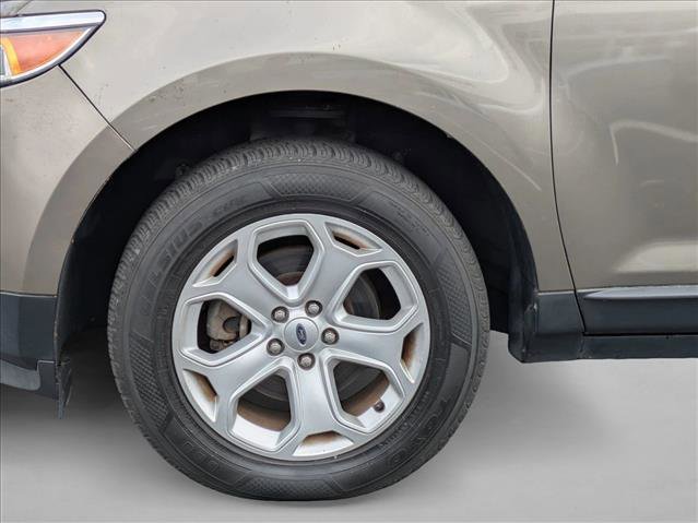 Used 2013 Ford Edge SEL FWD image 14