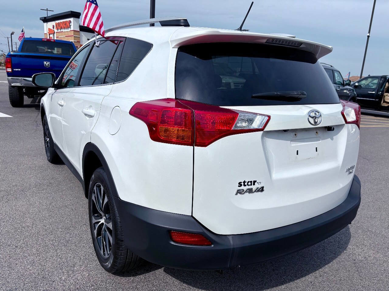 Used 2015 Toyota RAV4 Limited w/ Technology Package image 4