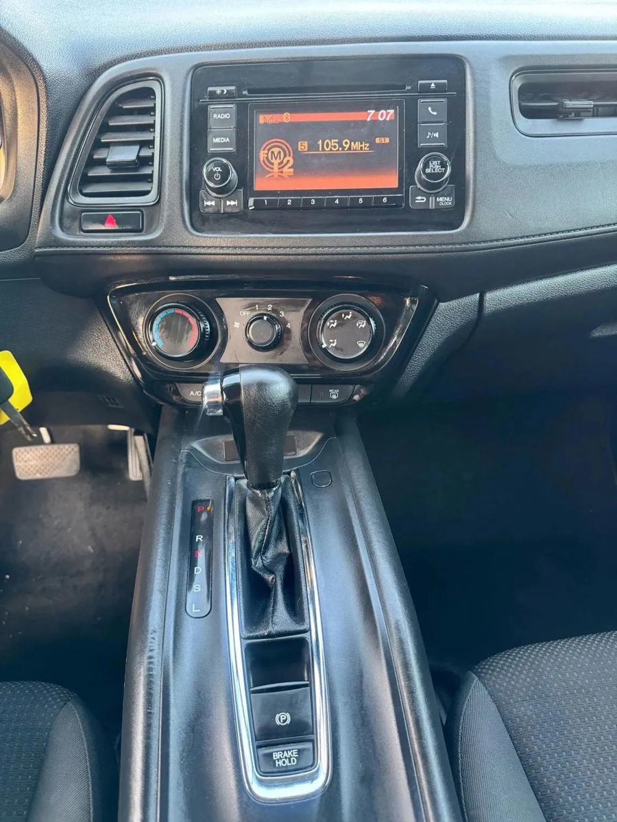 Used 2019 Honda HR-V LX image 22