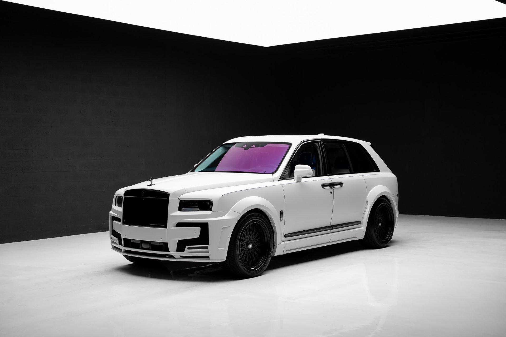 Used 2024 Rolls-Royce Cullinan Black Badge w/ Driver's Package AWD/4WD image 5