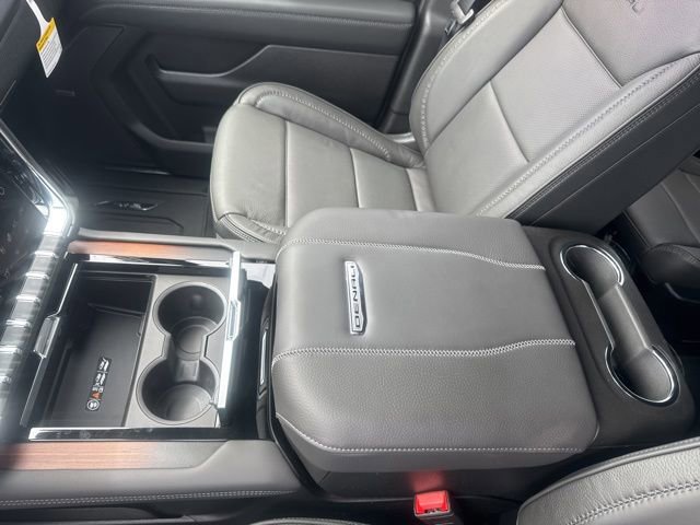 New 2026 GMC Yukon XL Denali w/ Denali Reserve Package AWD/4WD image 21