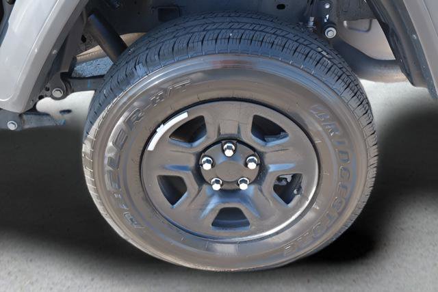 Used 2024 Jeep Gladiator Sport AWD/4WD image 10