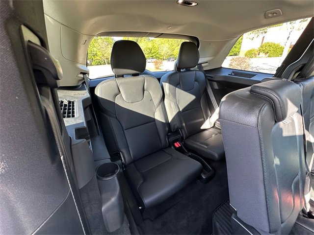 Used 2021 Volvo XC90 T6 Momentum w/ Climate Package image 18