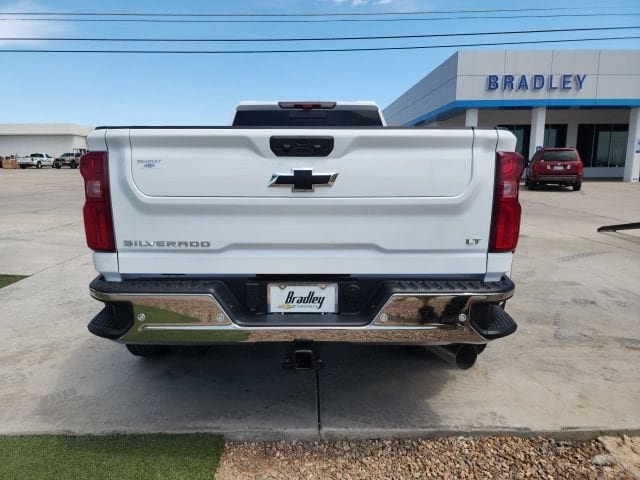 New 2026 Chevrolet Silverado 3500 LT w/ All Star Edition AWD/4WD image 5