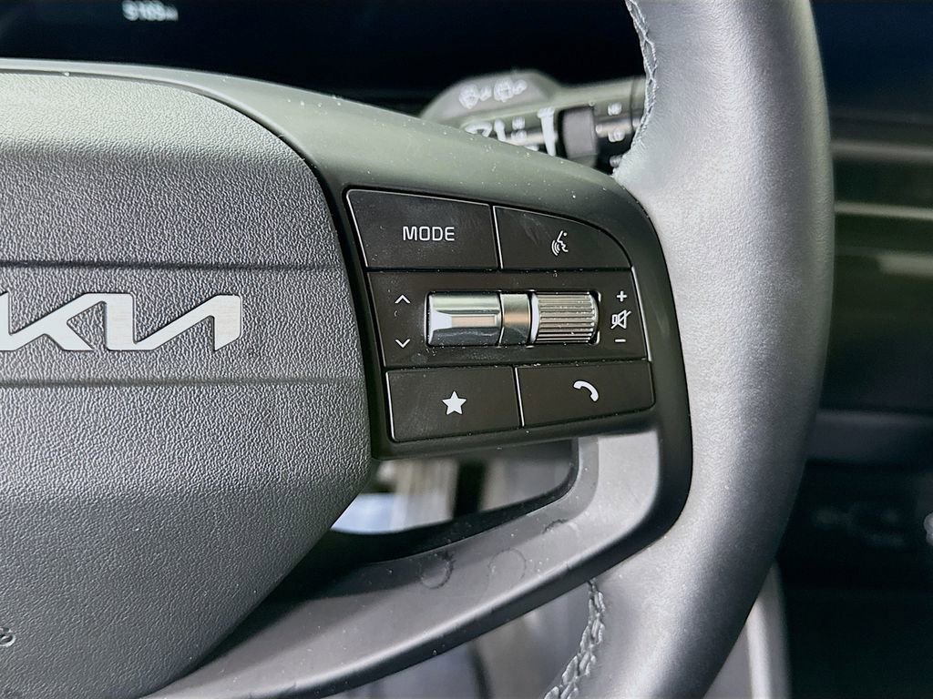 Used 2026 Kia Sportage EX image 21