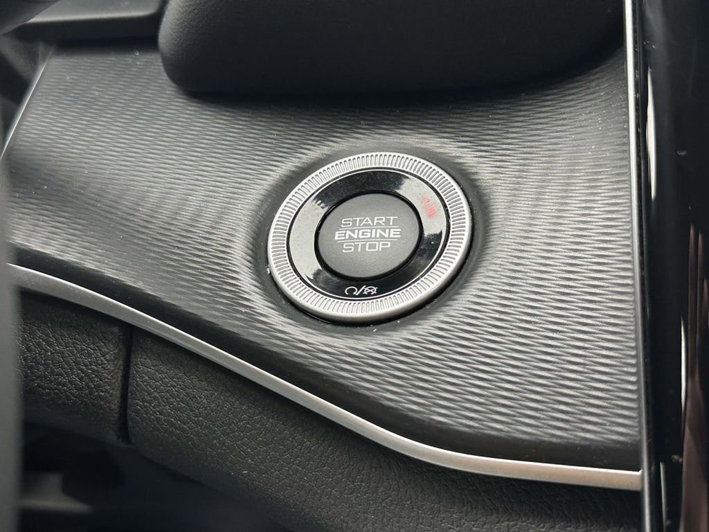 Used 2023 Jeep Grand Cherokee L Laredo w/ Luxury Tech Group I image 30