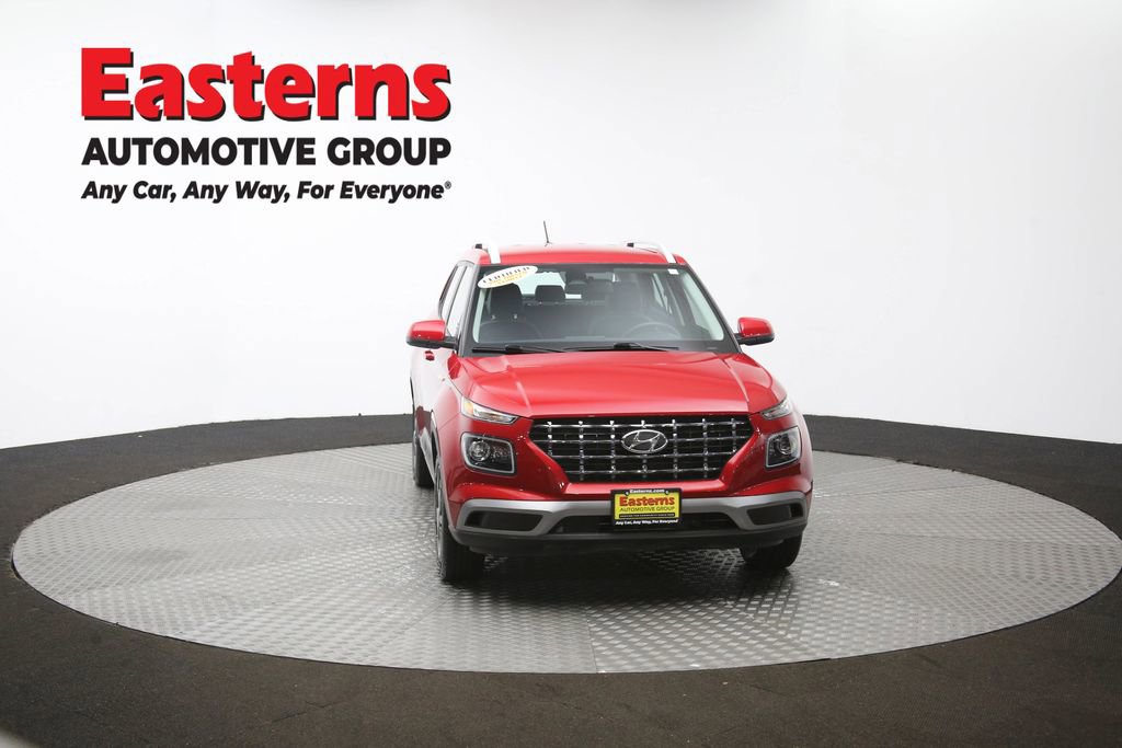 Used 2023 Hyundai Venue Limited image 53