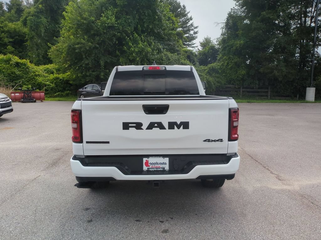 Used 2025 RAM 1500 Big Horn AWD/4WD image 6