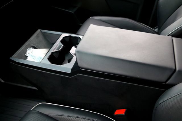 Used 2024 Tesla Cybertruck AWD Crew Cab image 23