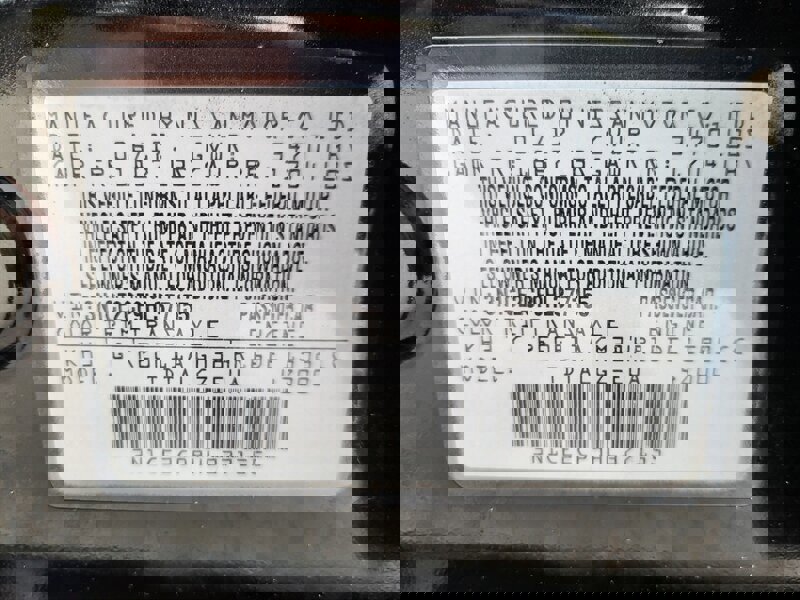 Used 2017 Nissan Versa Note SR image 25