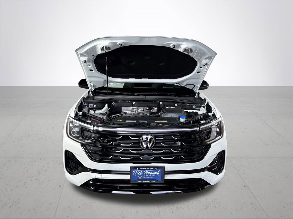 New 2026 Volkswagen Atlas Cross Sport SEL R-Line image 23