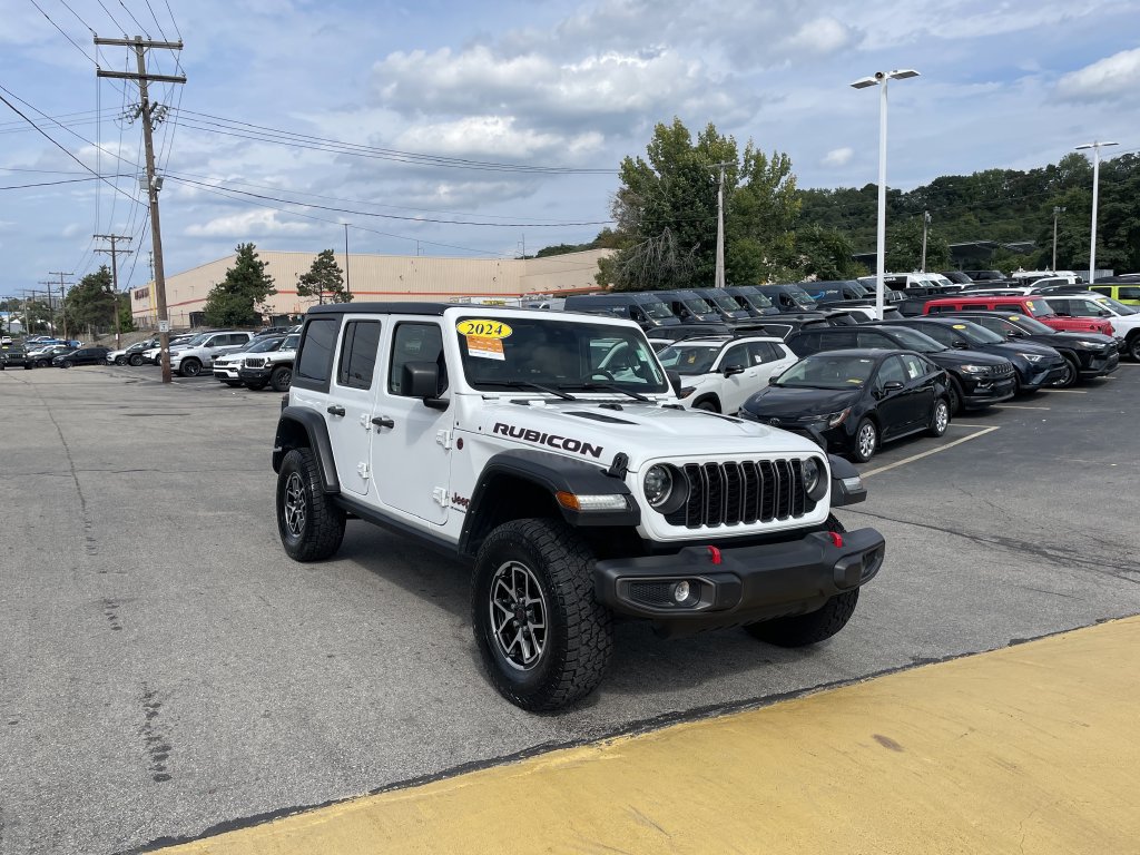 Certified 2024 Jeep Wrangler Unlimited Rubicon AWD/4WD image 6