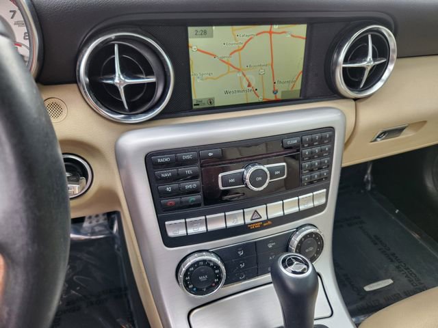 Used 2014 Mercedes-Benz SLK 250 image 24