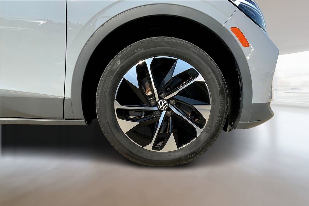 Certified 2022 Volkswagen ID.4 Pro image 9
