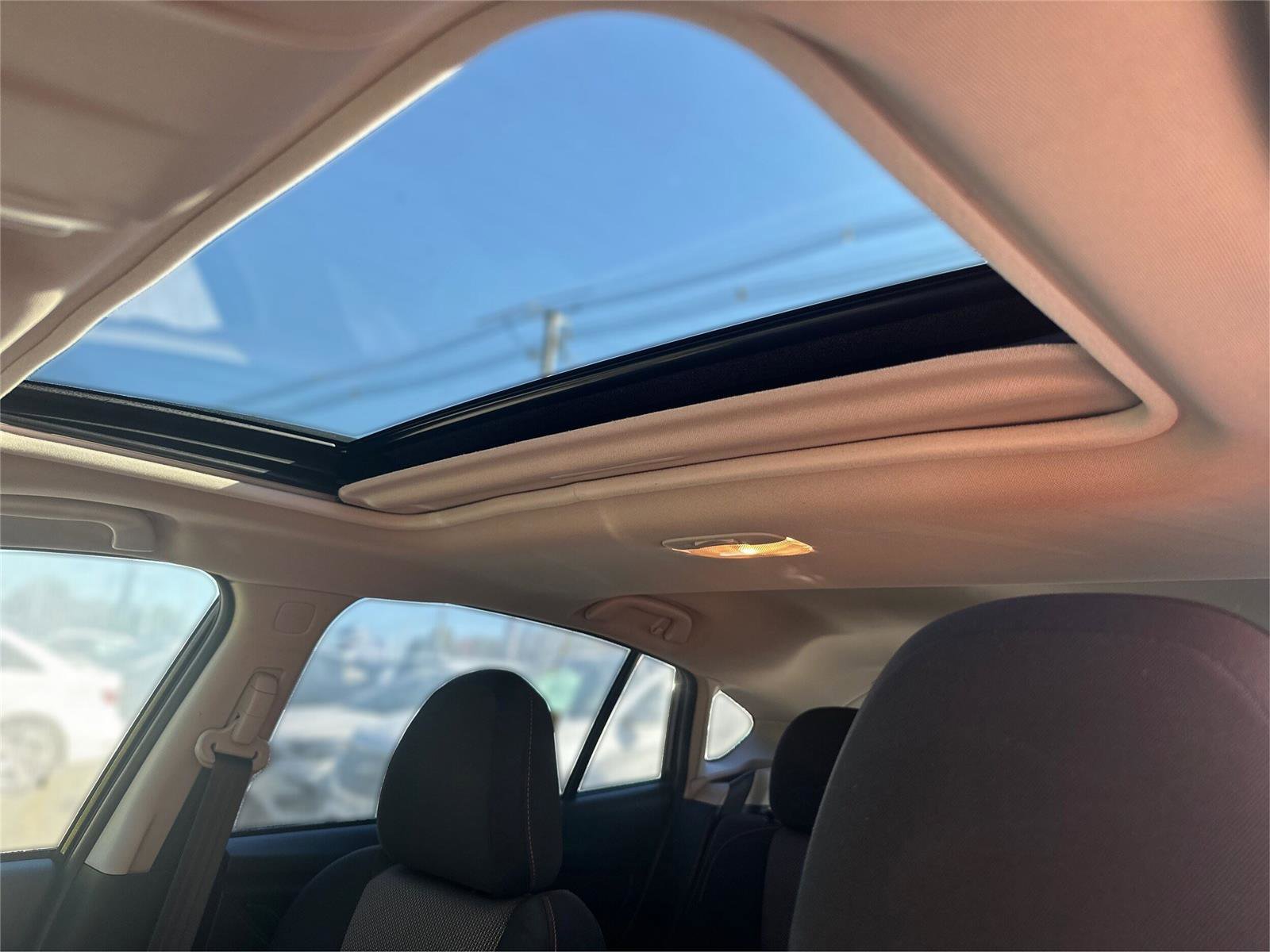 Used 2023 Subaru Crosstrek 2.0i Premium image 19