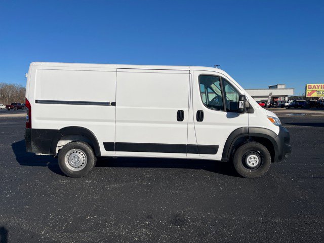 Used 2025 RAM ProMaster 2500 w/ Safety Group image 4