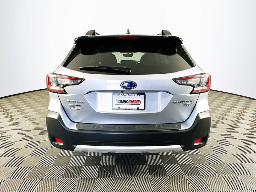 Certified 2024 Subaru Outback Limited XT AWD/4WD image 9