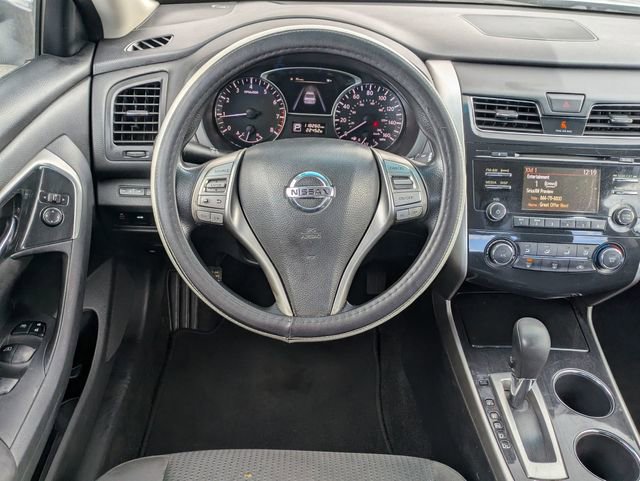 Used 2014 Nissan Altima 2.5 S w/ Sport Value Package image 18