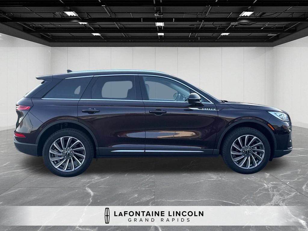 Certified 2023 Lincoln Corsair Reserve w/ Equipment Group 201A AWD/4WD image 6