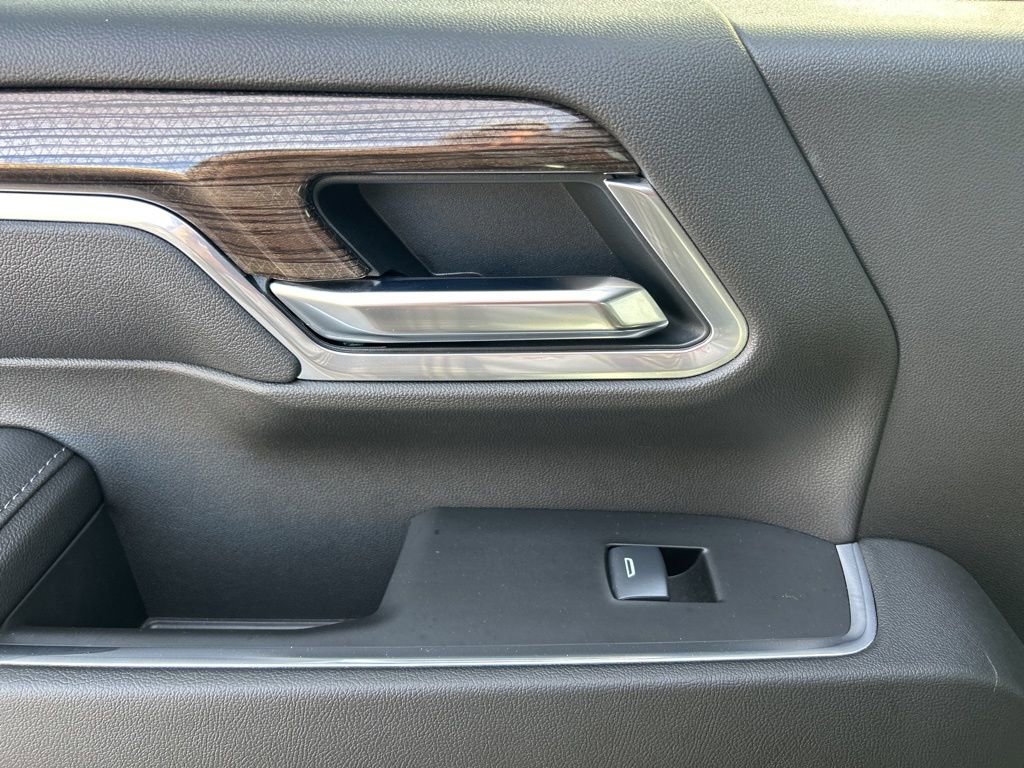 Used 2025 Chevrolet Silverado 2500 LT w/ Trail Boss Package image 49