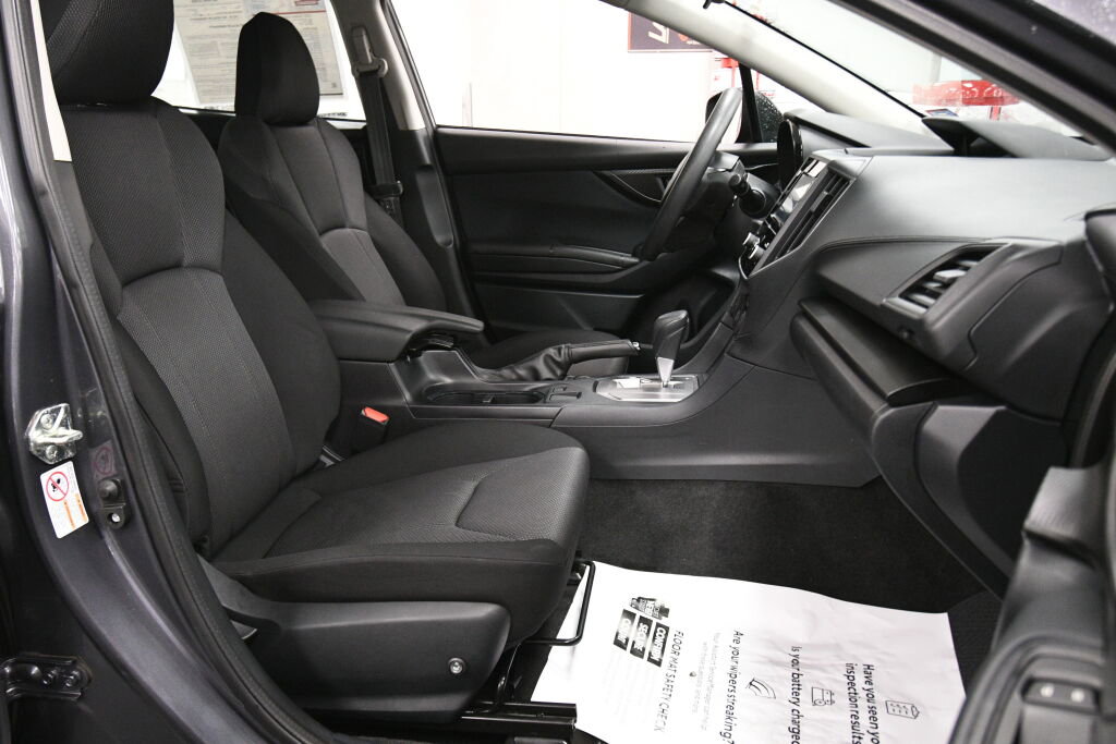 Used 2020 Subaru Impreza 2.0i AWD/4WD image 25