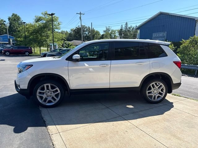 Used 2024 Honda Passport EX-L image 5