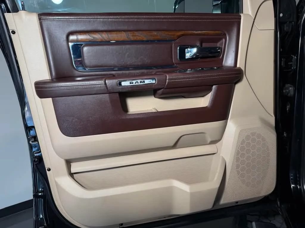 Used 2013 RAM 2500 Longhorn w/ Convenience Group AWD/4WD image 22