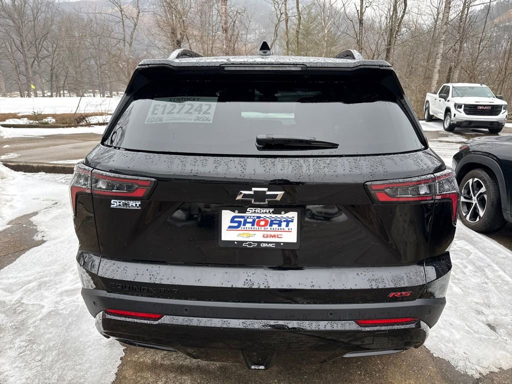 Used 2026 Chevrolet Equinox RS image 5