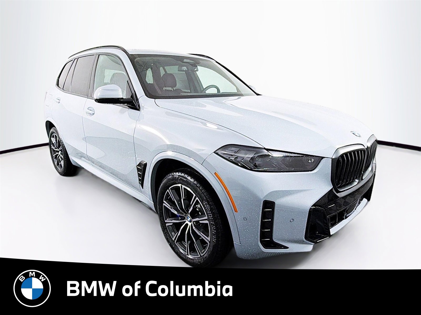 New 2026 BMW X5 xDrive40i w/ M Sport Package