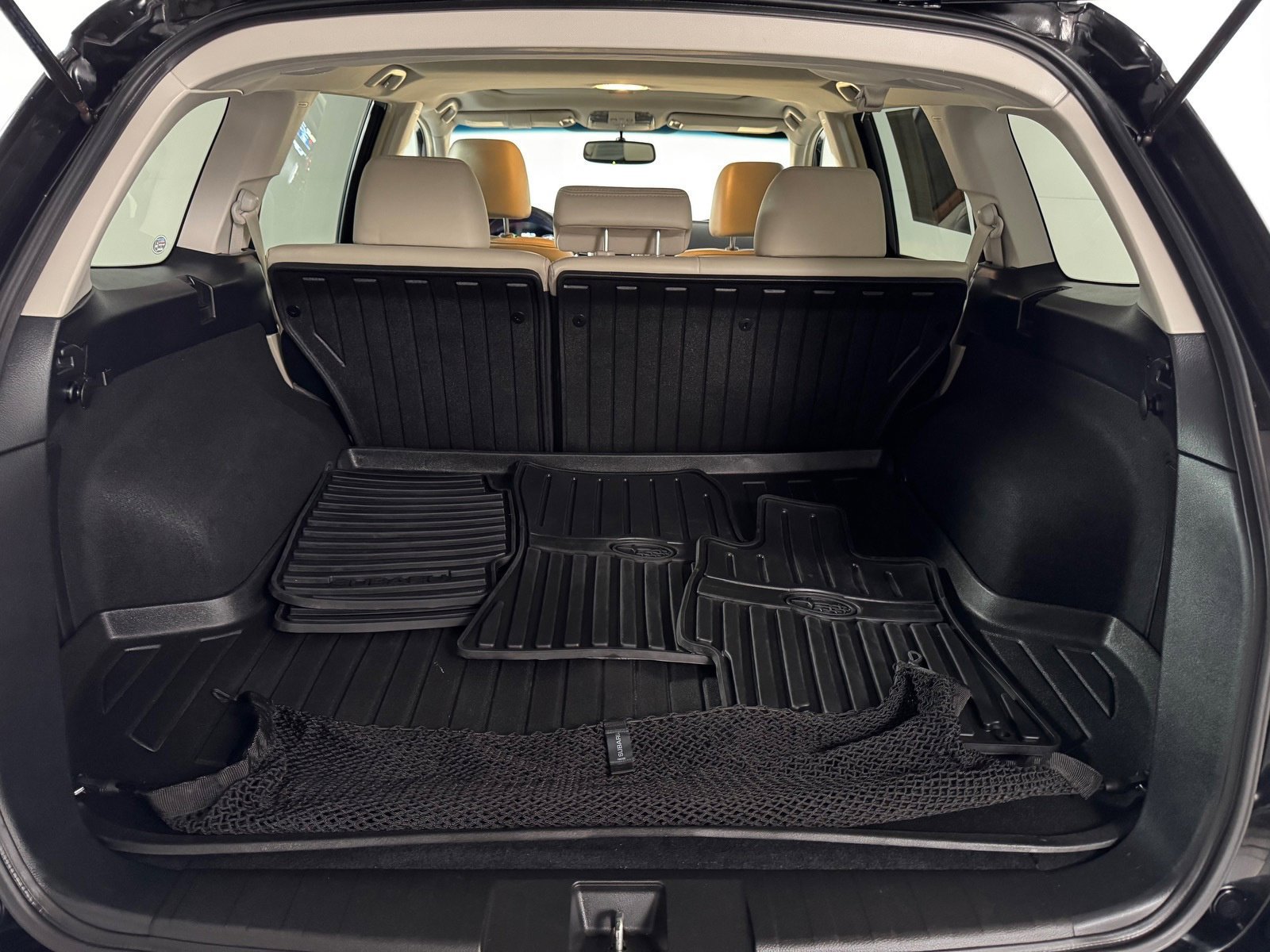 Used 2013 Subaru Outback 2.5i Limited w/ Moonroof Pkg AWD/4WD image 18