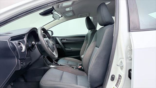 Used 2019 Toyota Corolla LE FWD image 14