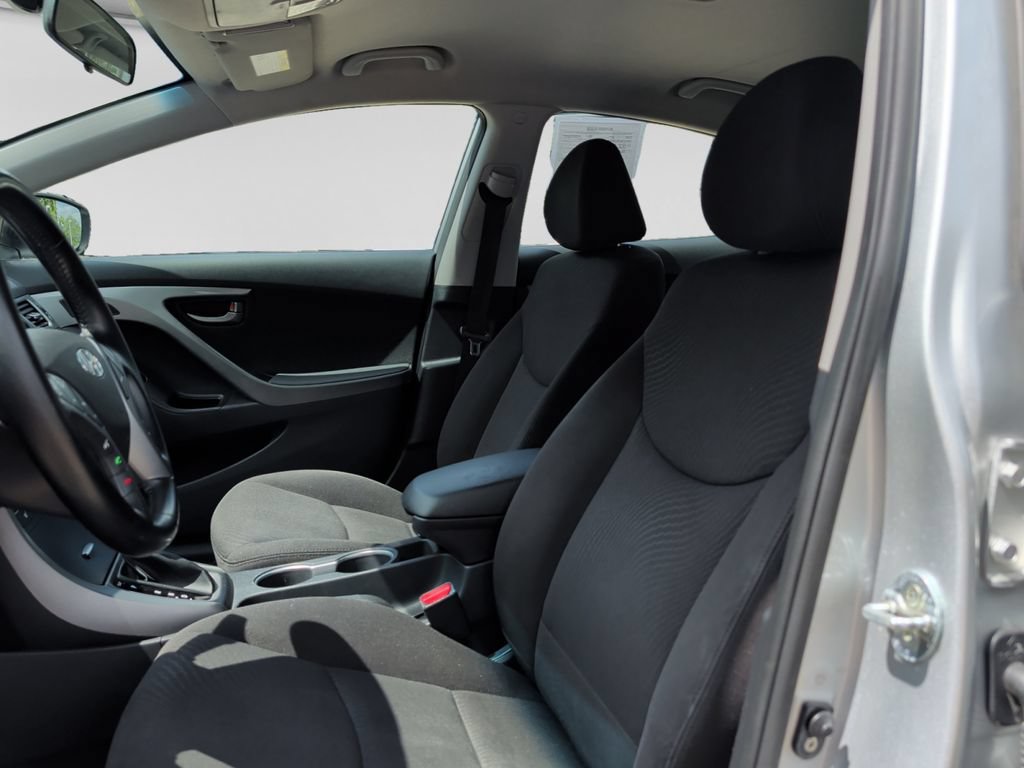 Used 2016 Hyundai Elantra Sport FWD image 17